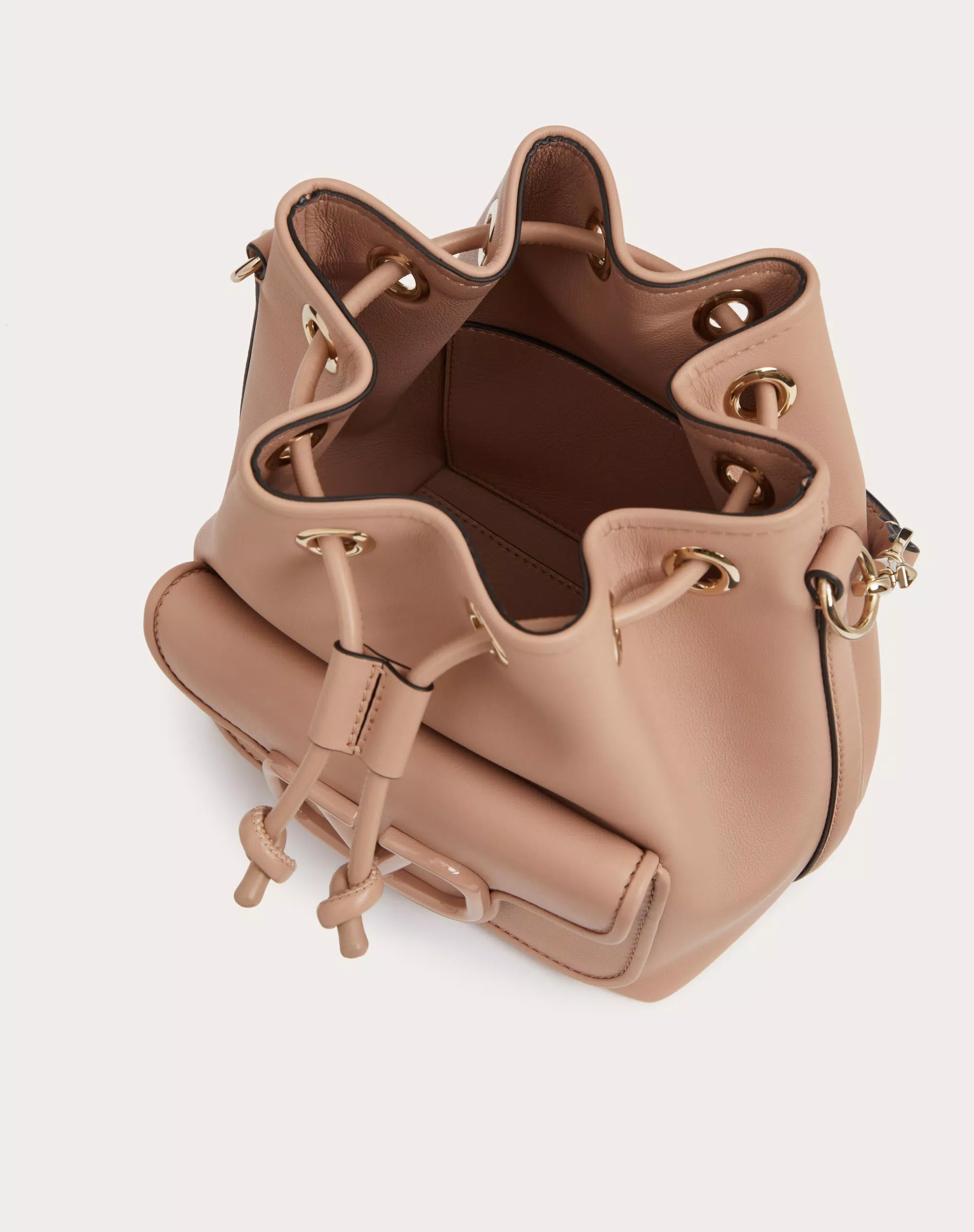 LOCÒ CALFSKIN BUCKET BAG
